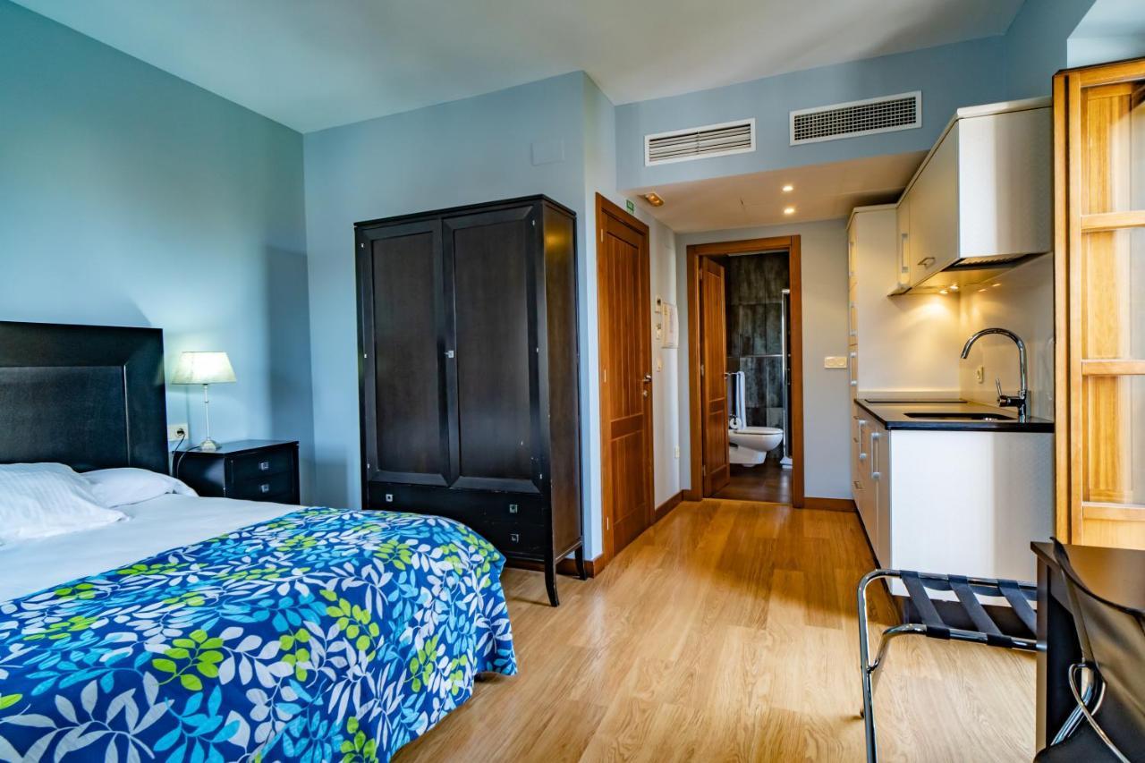 Hotel Alfonso IX (Adults Only) Caces Екстериор снимка