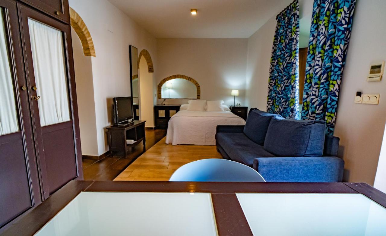 Hotel Alfonso IX (Adults Only) Caces Екстериор снимка