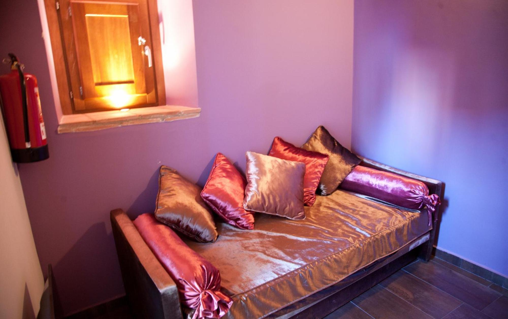 Hotel Alfonso IX (Adults Only) Caces Стая снимка